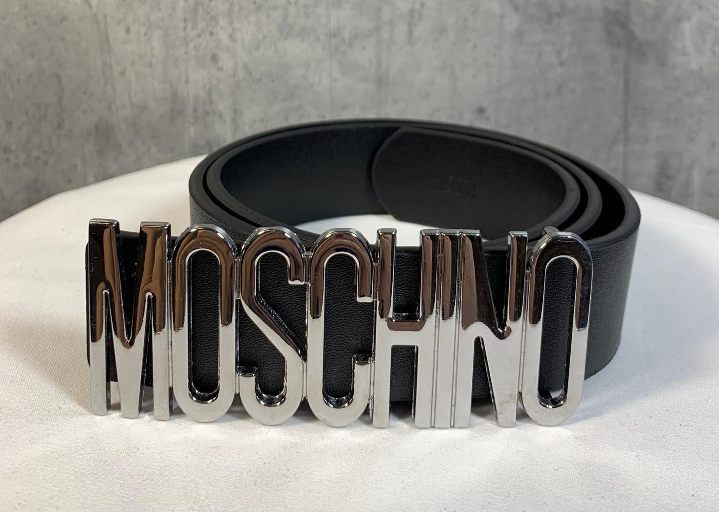 Pasek damski Moschino 100cm