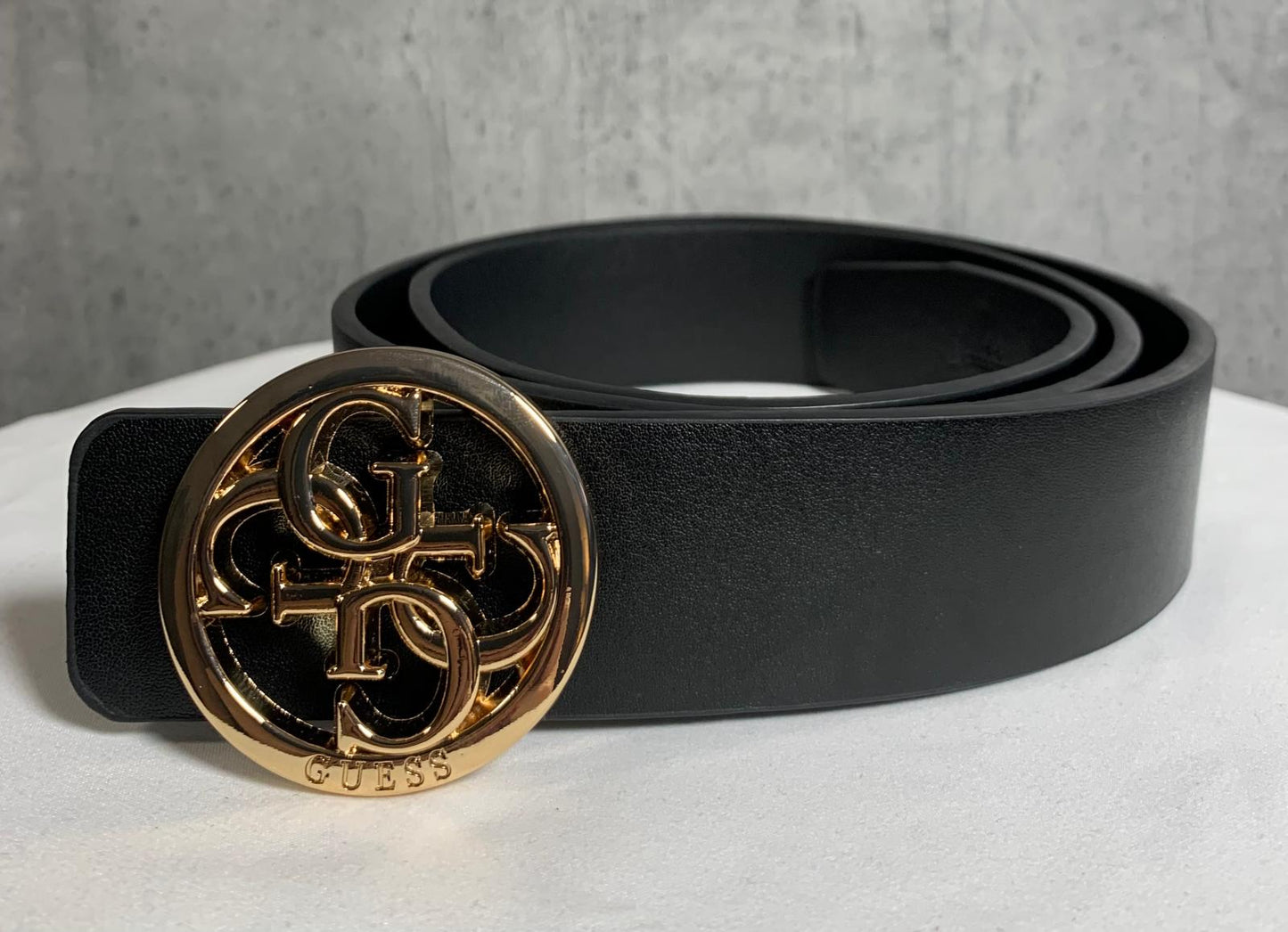 Pasek damski Guess 110cm