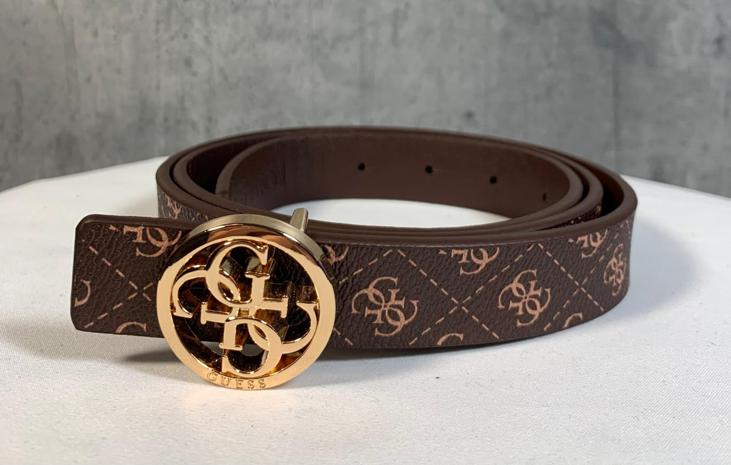 Pasek damski mały Guess 110cm
