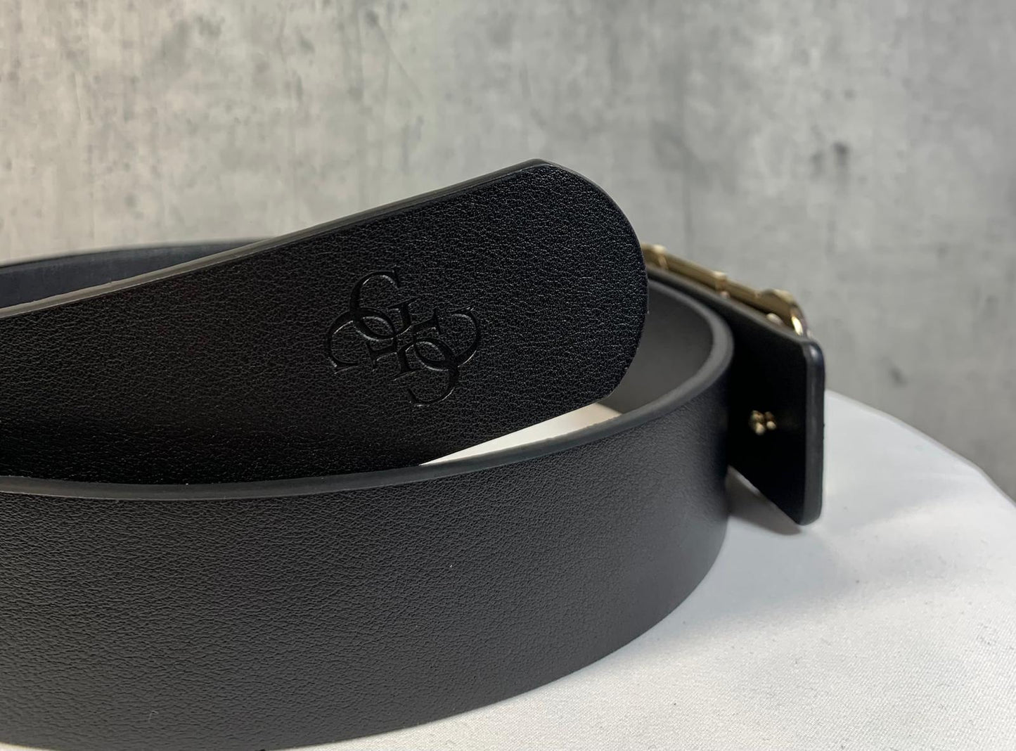 Pasek damski Guess 115cm