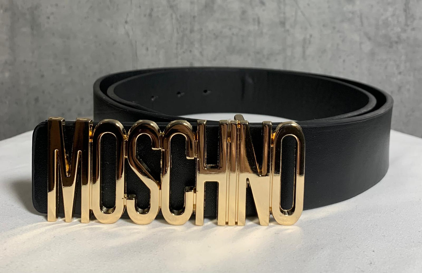 Pasek damski Moschino 115cm