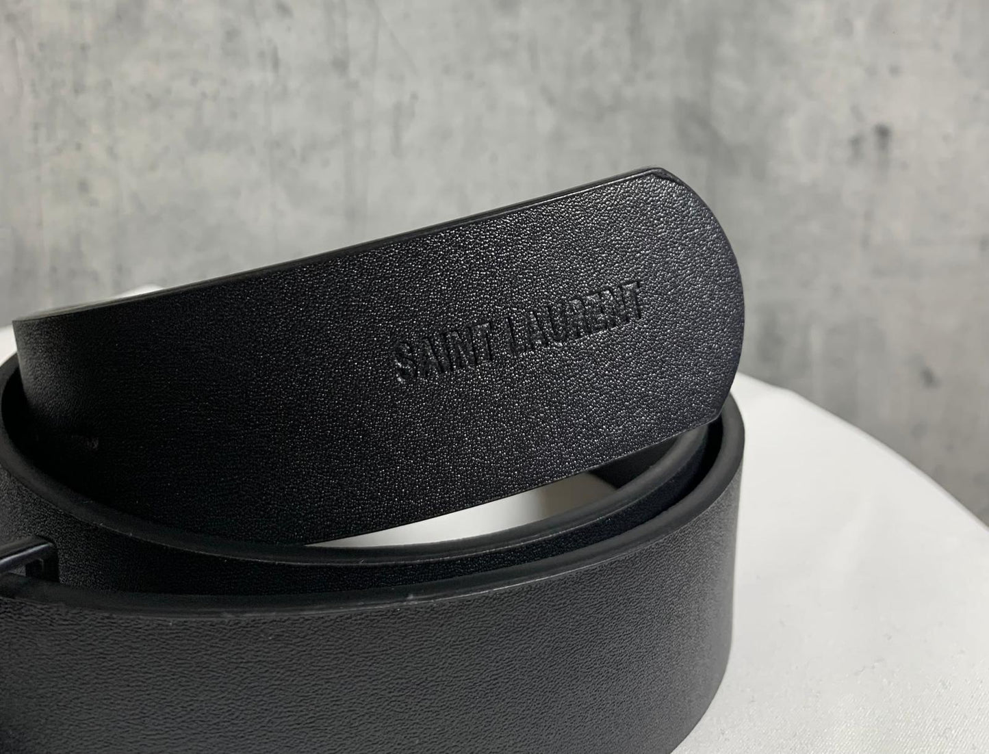 Pasek damski Yves Saint Laurent 100cm